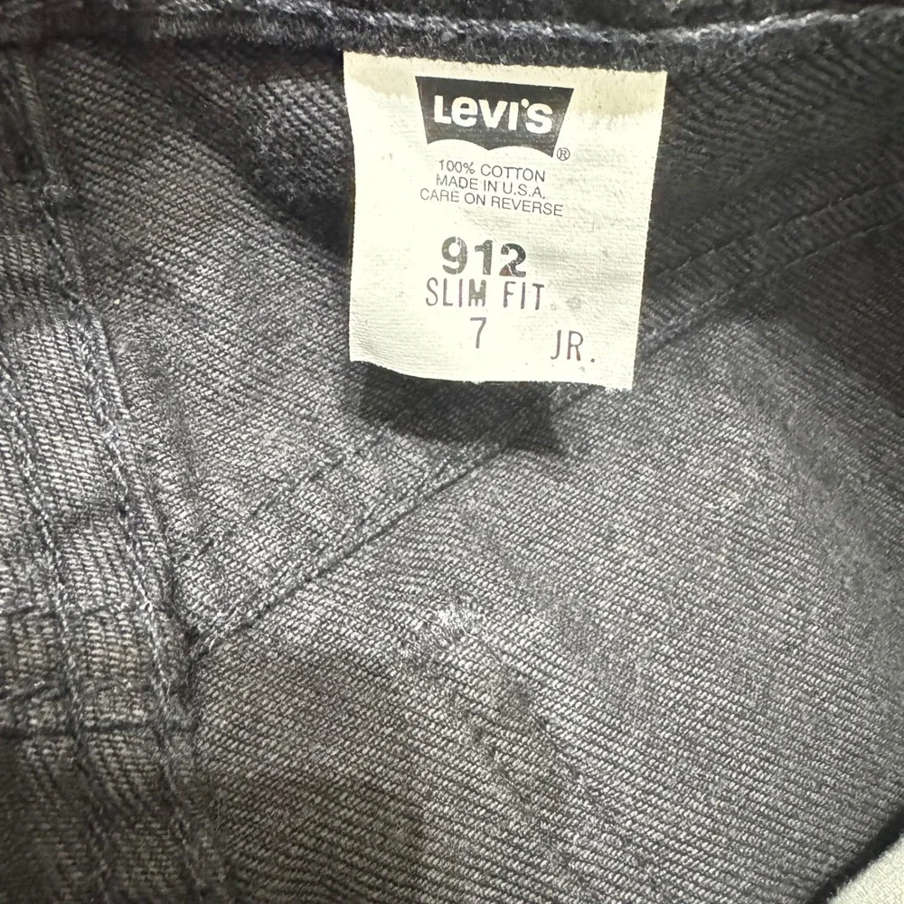 Levis levi 912